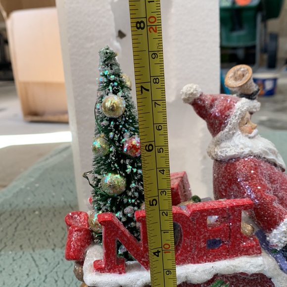 Santa with sleigh - Picture 7 of 7